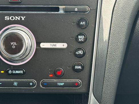 Used 2017 Ford Explorer Sport image 31