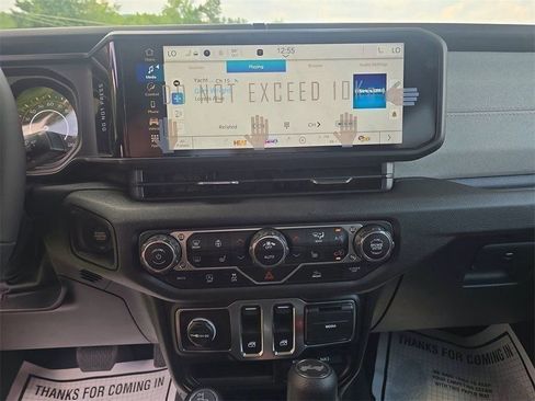 New 2025 Jeep Wrangler Sport AWD/4WD image 19
