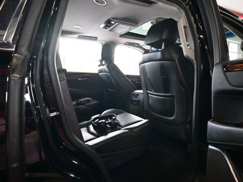 Used 2015 Cadillac Escalade Luxury AWD/4WD image 23