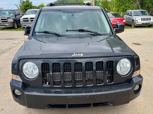 Used 2010 Jeep Patriot Sport FWD image 8