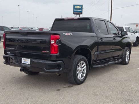 Used 2023 Chevrolet Silverado 1500 RST AWD/4WD image 3