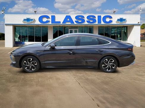 Used 2024 Hyundai Sonata SEL FWD image 4