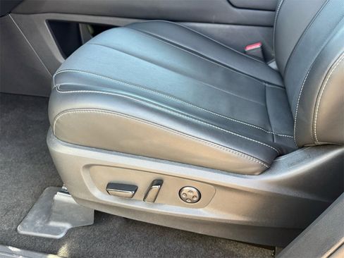 Used 2026 INFINITI QX60 Pure w/ Cargo Package image 12