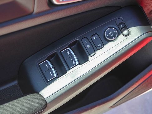 Certified 2025 Honda Civic Sport image 21