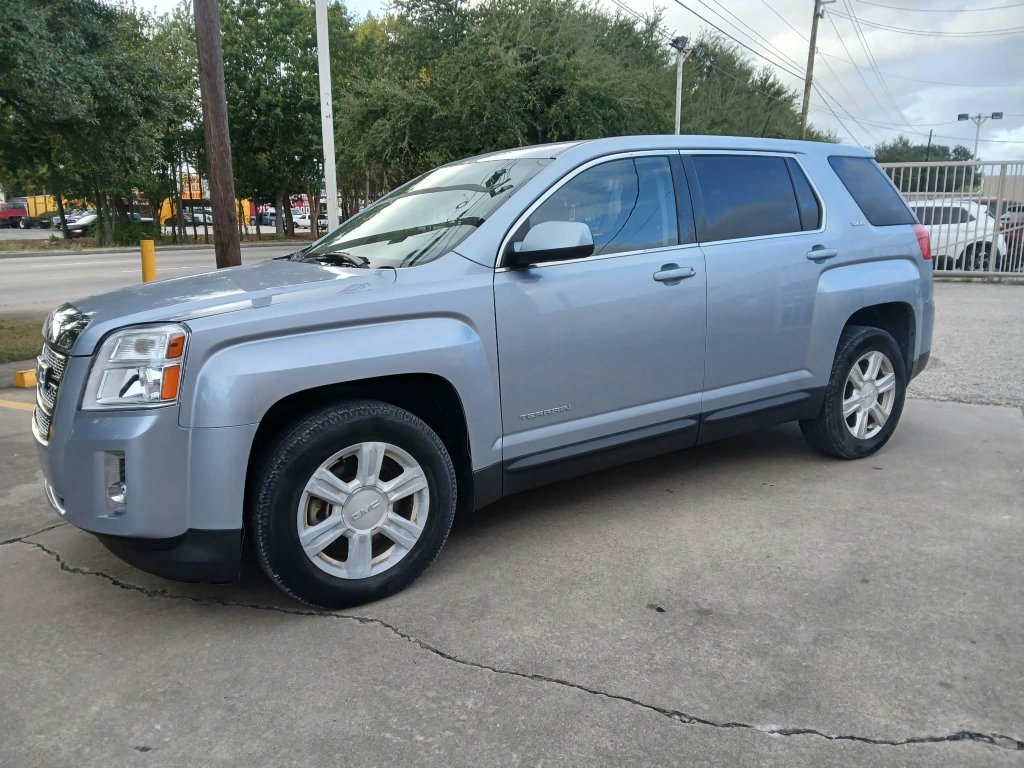 Used 2015 GMC Terrain SLE FWD image 1