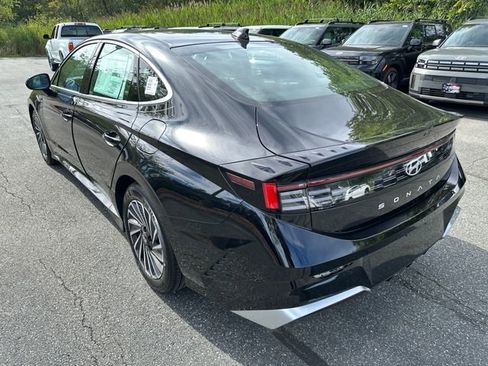 New 2025 Hyundai Sonata SEL image 3