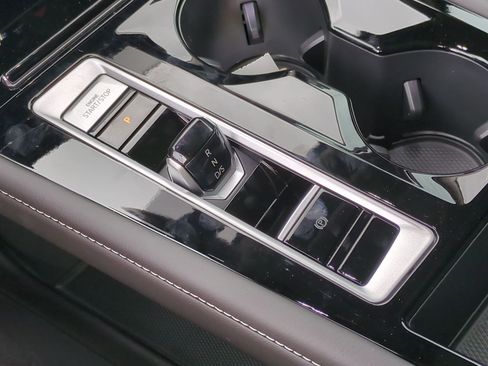 New 2026 Volkswagen Atlas SEL image 15