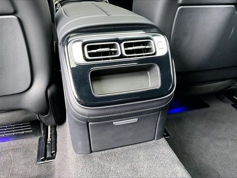 Certified 2023 Mercedes-Benz S 500 4MATIC image 25