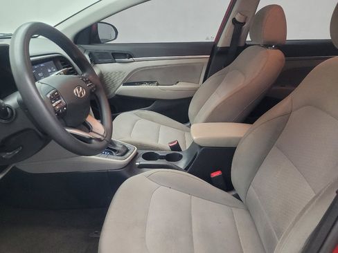 Used 2019 Hyundai Elantra SEL FWD image 17
