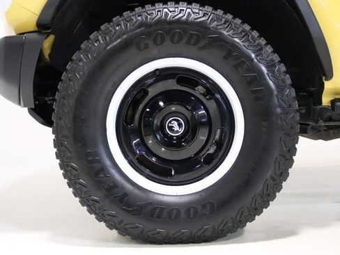 Used 2023 Ford Bronco Heritage Edition AWD/4WD image 79