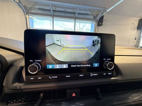 Used 2025 Honda CR-V EX image 23