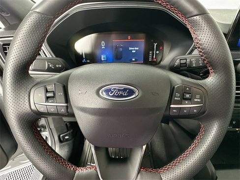 Used 2023 Ford Escape ST-Line Select image 20