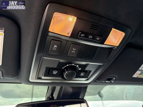 Used 2019 Toyota Tacoma TRD Off-Road image 24