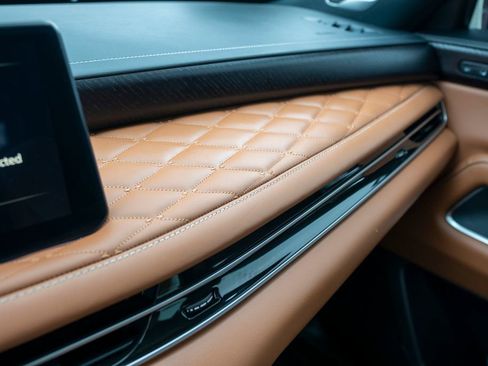 Used 2025 INFINITI QX60 Autograph w/ Cargo Package image 35