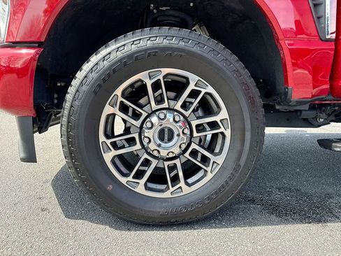 Used 2024 Ford F350 Limited w/ FX4 Off-Road Package AWD/4WD image 28