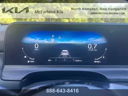 Used 2024 Kia Seltos SX w/ SX Sunroof Package AWD/4WD image 16