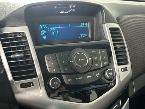 Used 2012 Chevrolet Cruze Eco FWD image 9