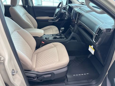 Used 2025 Ford Ranger XLT w/ FX4 Off-Road Package image 19