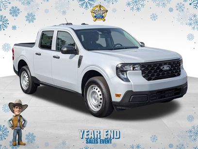 New 2025 Ford Maverick XL w/ Equipment Group 102A