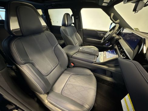 New 2026 INFINITI QX80 4WD image 26