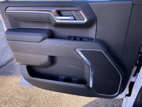 New 2026 Chevrolet Silverado 1500 LT image 22