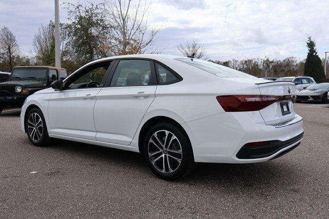 Certified 2026 Volkswagen Jetta Sport FWD image 5