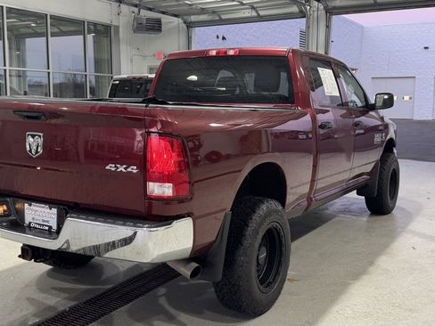 Used 2018 RAM 2500 Tradesman w/ Chrome Appearance Group image 7