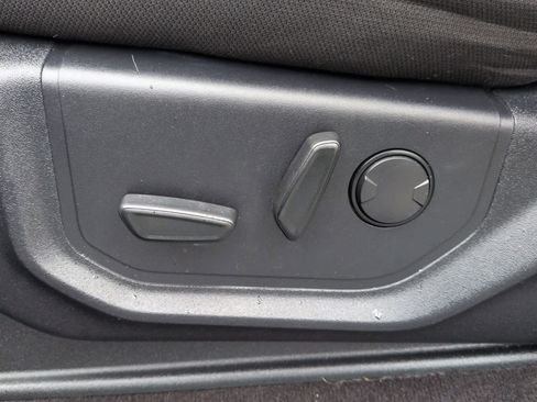 Used 2019 Ford F150 XLT w/ Equipment Group 302A Luxury image 18