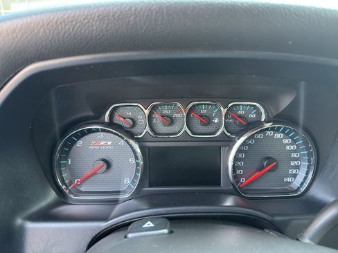 Used 2017 Chevrolet Silverado 1500 LT w/ Texas Edition AWD/4WD image 23