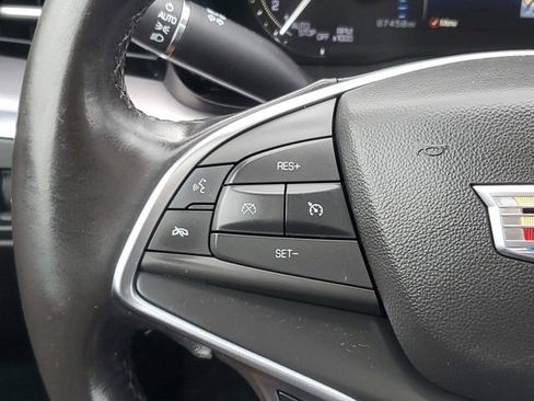 Certified 2018 Cadillac XT5 Luxury w/ Driver Awareness Package AWD/4WD image 23