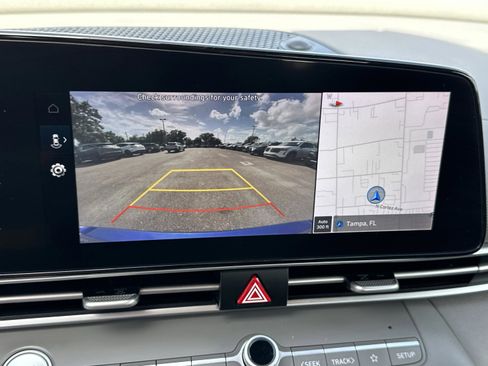 Used 2023 Hyundai Elantra SEL w/ Convenience Package image 29