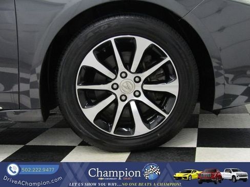 Used 2015 Acura TLX w/ Technology Package FWD image 3