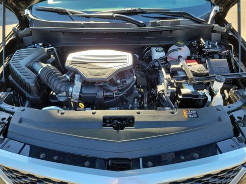 Used 2025 Cadillac XT6 Premium Luxury w/ Technology Package image 30