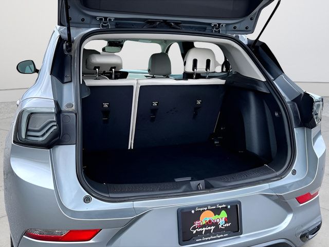 Used 2024 Buick Encore GX Avenir FWD image 27