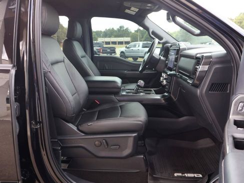Used 2022 Ford F150 XLT w/ Equipment Group 302A High AWD/4WD image 11