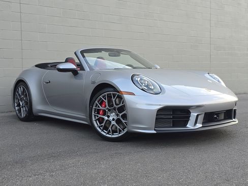 New 2026 Porsche 911 Carrera 4S image 7