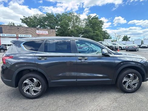 Used 2023 Hyundai Santa Fe SE AWD/4WD image 4