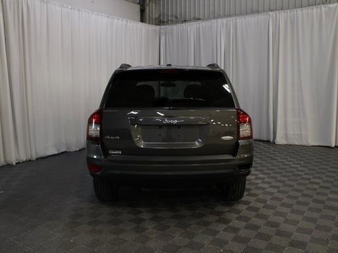Used 2014 Jeep Compass Latitude image 22