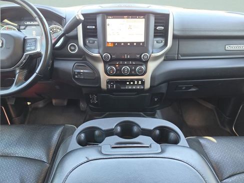 Used 2022 RAM 2500 Laramie AWD/4WD image 32