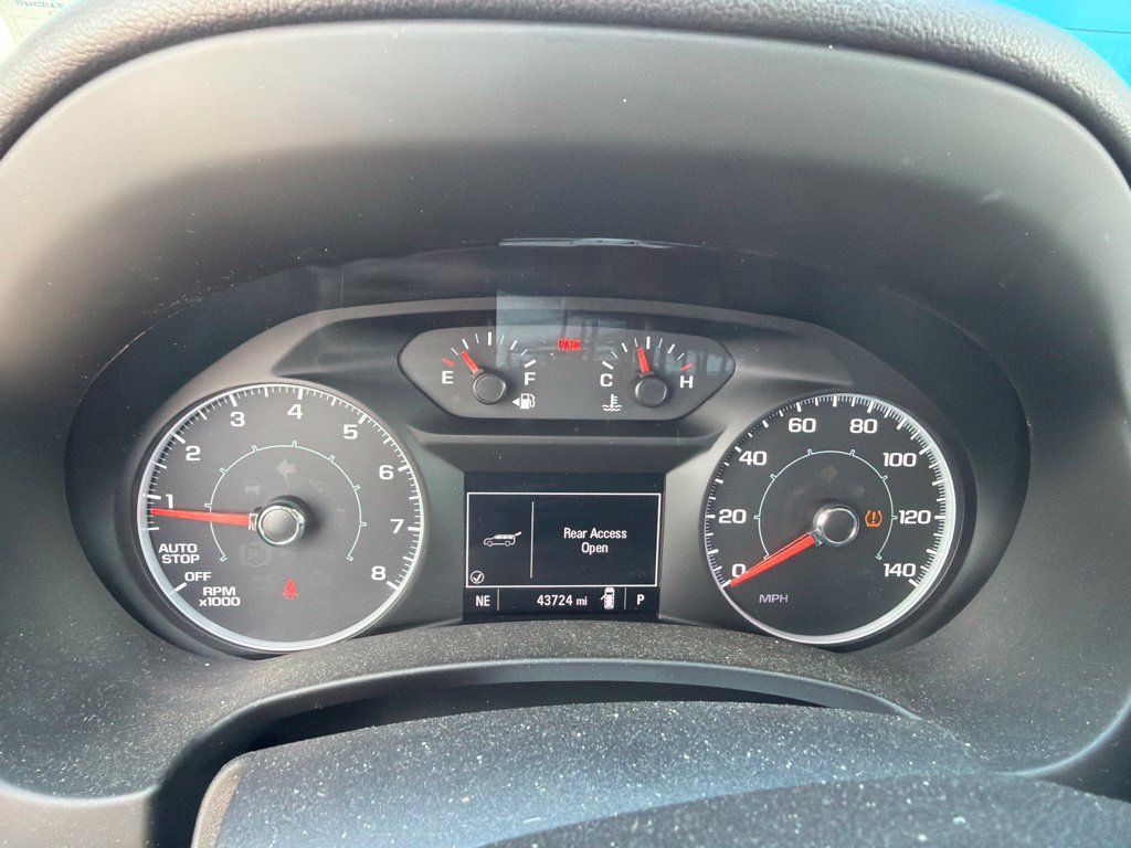 Used 2018 GMC Terrain SLE FWD image 11