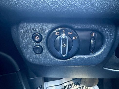 Used 2017 MINI Cooper Clubman S image 17