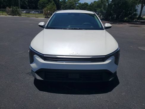 Used 2025 Kia K4 FWD image 2