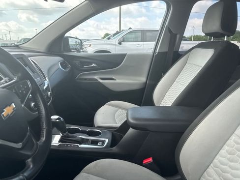 Used 2019 Chevrolet Equinox LT FWD image 31