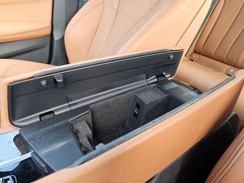 Used 2021 BMW 540i w/ Convenience Package image 26