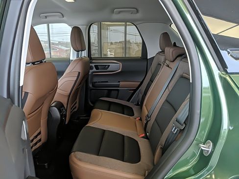 Used 2025 Ford Bronco Sport Outer Banks w/ Outer Banks Tech Package+ image 13