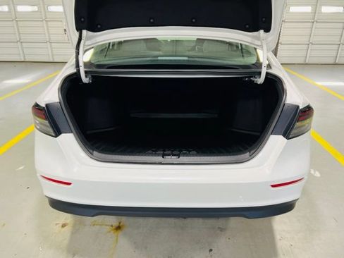 New 2026 Honda Accord LX image 9