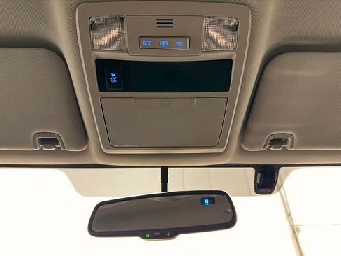 Used 2017 Toyota Tacoma SR5 image 17