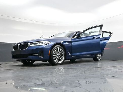 Used 2022 BMW 540i xDrive w/ Premium Package image 45