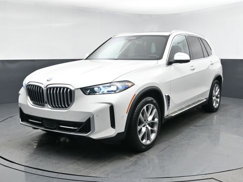Used 2024 BMW X5 xDrive40i image 21