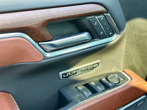 Used 2024 GMC Sierra 1500 Denali Ultimate image 21